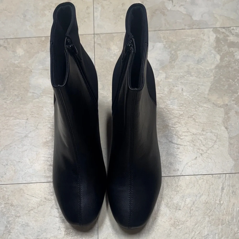 Clarks NEW 9.5 Chantelle Stone Womens Black Leather Ankle & Booties Boots shoes - Picture 3 of 12